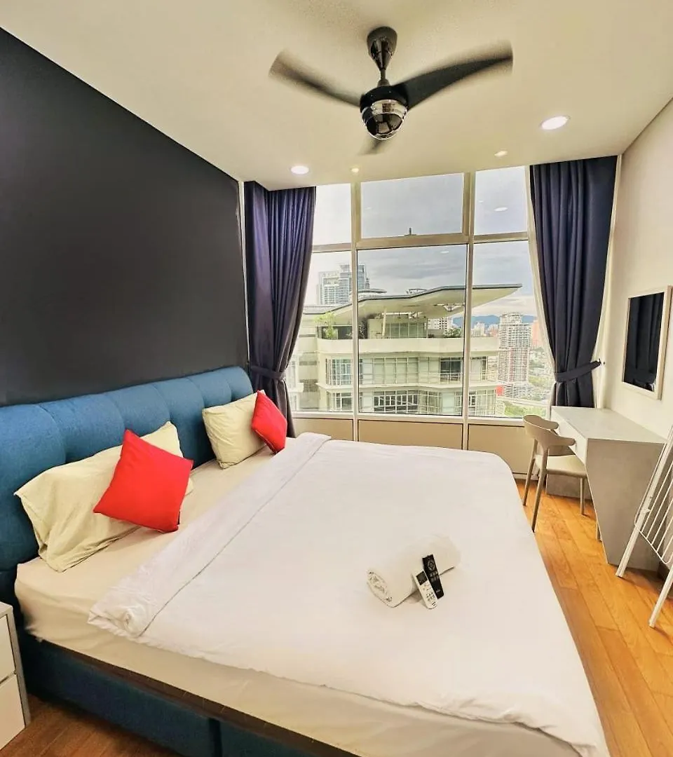 アパート Sky Suites Klcc By Kd Luxury Suites クアラルンプール