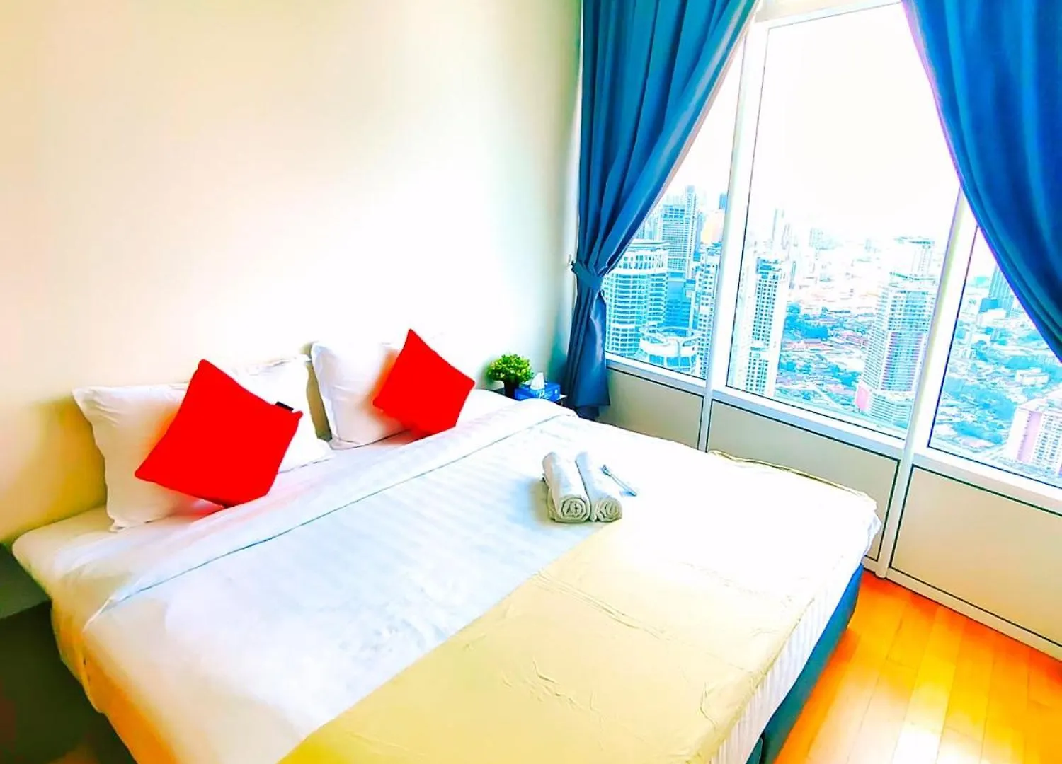 Sky Suites Klcc By Kd Luxury Suites 쿠알라룸푸르 0*,