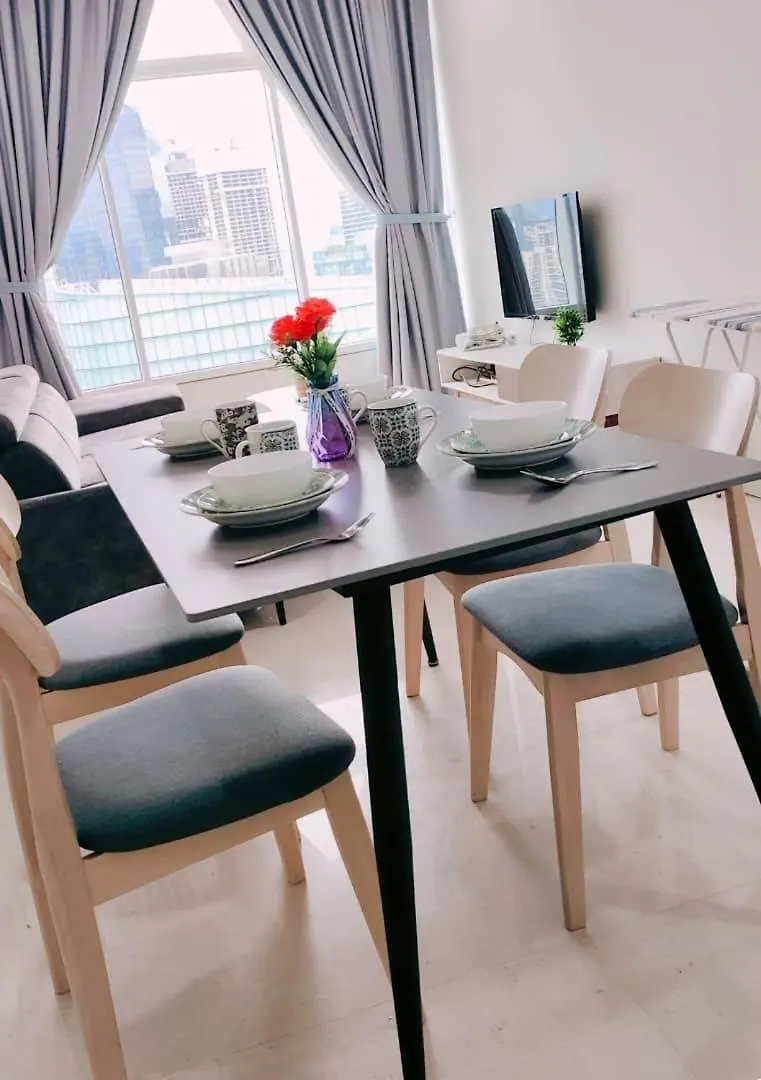 아파트 Sky Suites Klcc By Kd Luxury Suites 쿠알라룸푸르 말레이시아