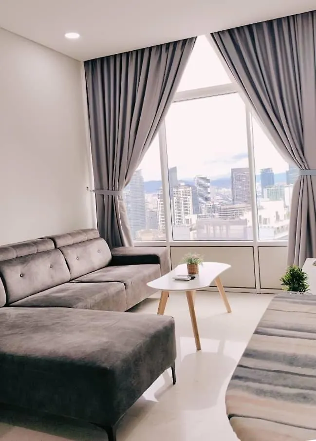 아파트 Sky Suites Klcc By Kd Luxury Suites 쿠알라룸푸르
